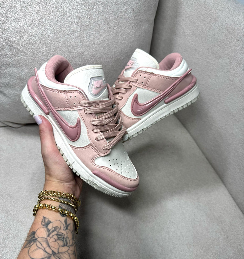 DUNK LOW TWIST