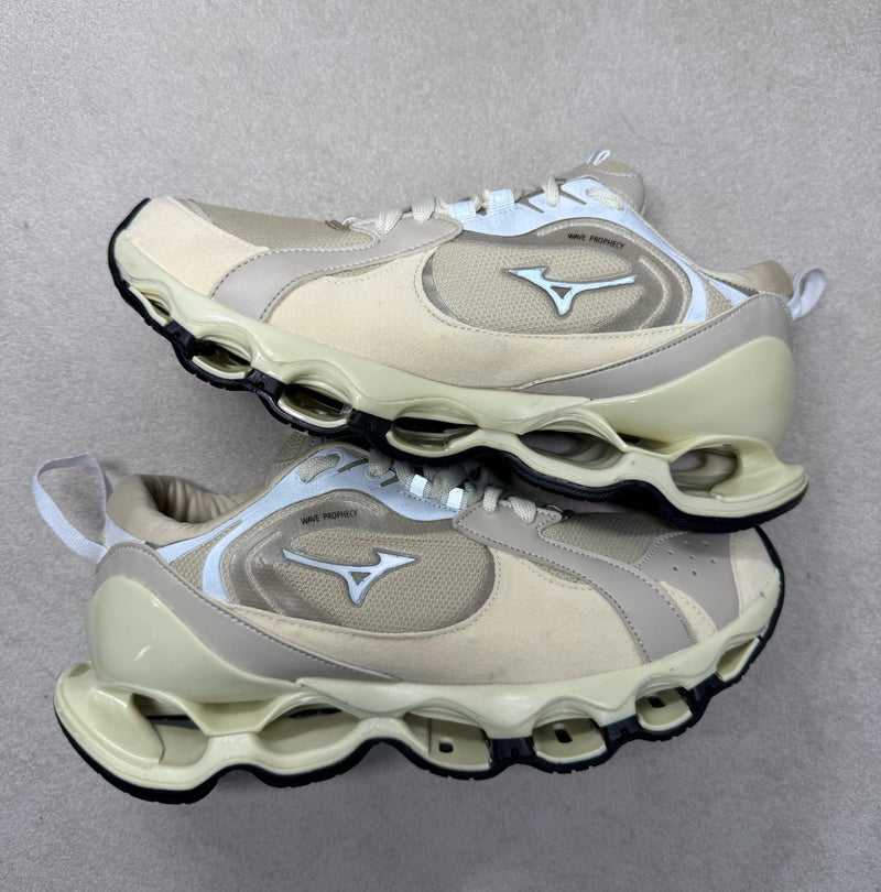 Mizuno Beta Bege prata + Frete Grátis